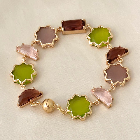 armband met kristallen maantjes en bloemen